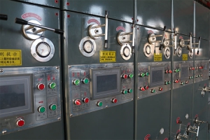 Máquina impresora troqueladora de alta velocidad