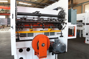 Troqueladora semiautomática